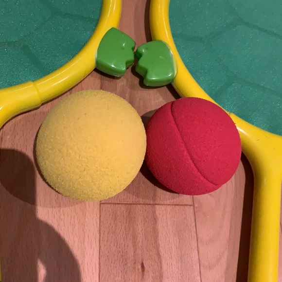 🔥4for$20🔥 Tootle Turtle Racquet & Ball Set - Melissa & Doug - Picture 6 of 16